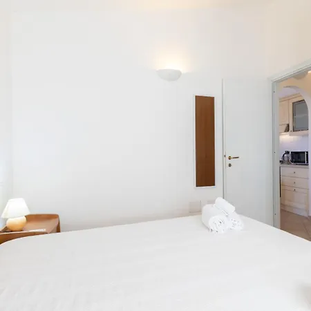 Apartment La Pavoncella *