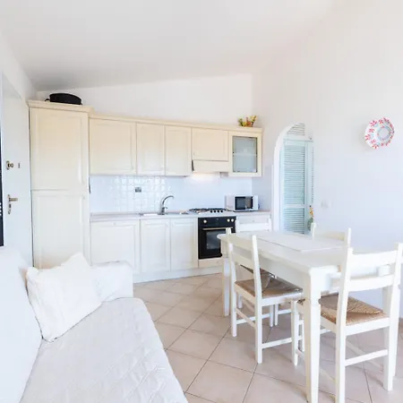 Apartamento La Pavoncella Murta Maria
